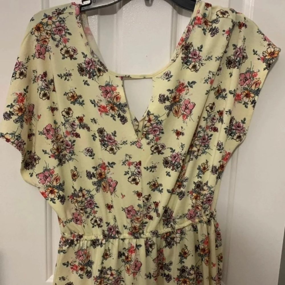 Romper - Picture 3 of 5